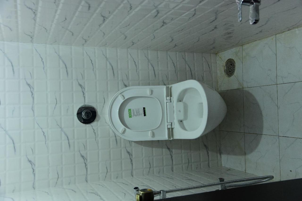 M G Residency Hotel Chikmagalūr Eksteriør billede